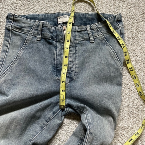 Free People We the free Mamba Mid-Rise Flare Jeans sz 28 Zip Fly - Picture 11 of 12
